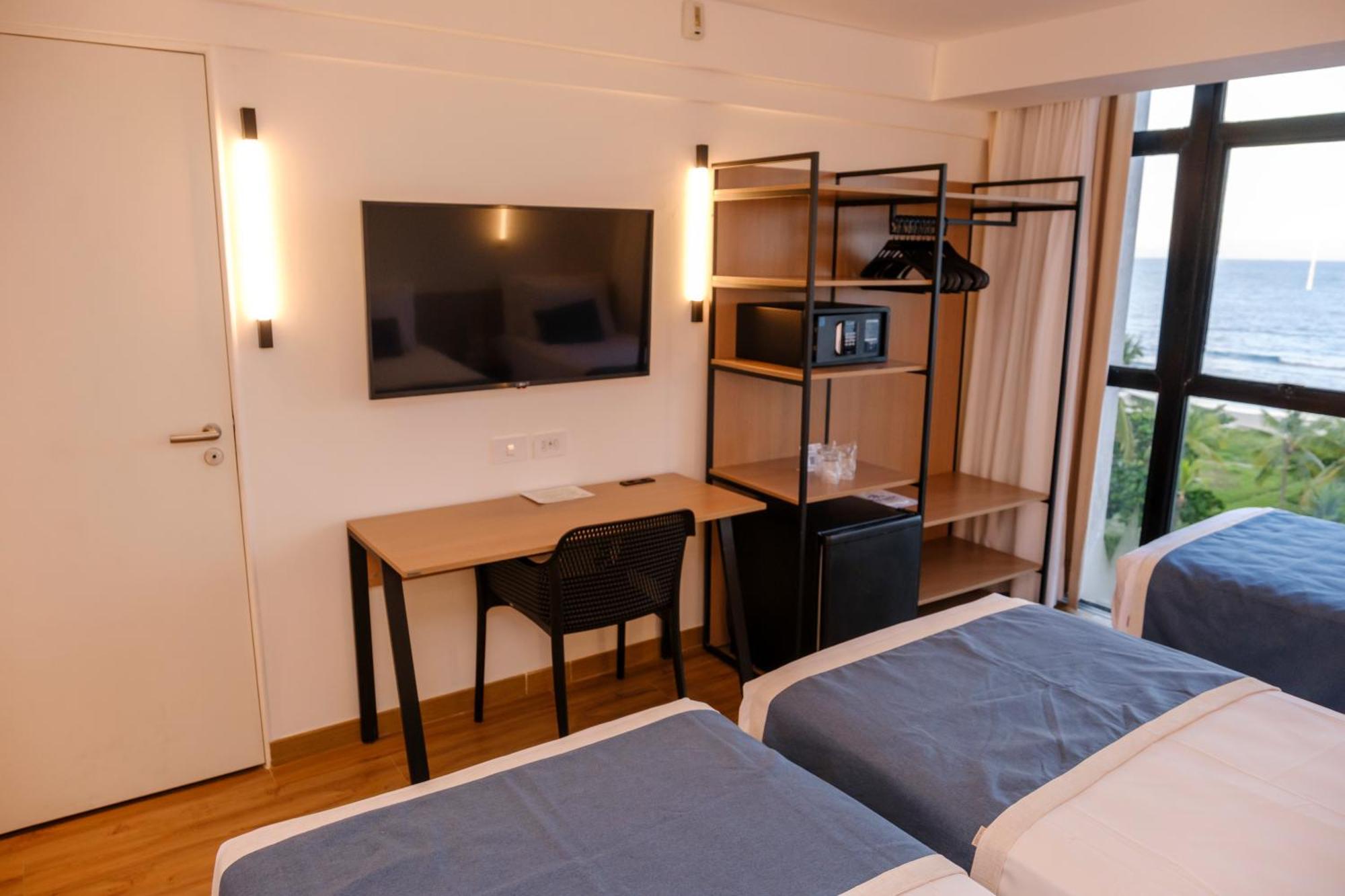 Luxury Twin Room,1592052204:JPEG